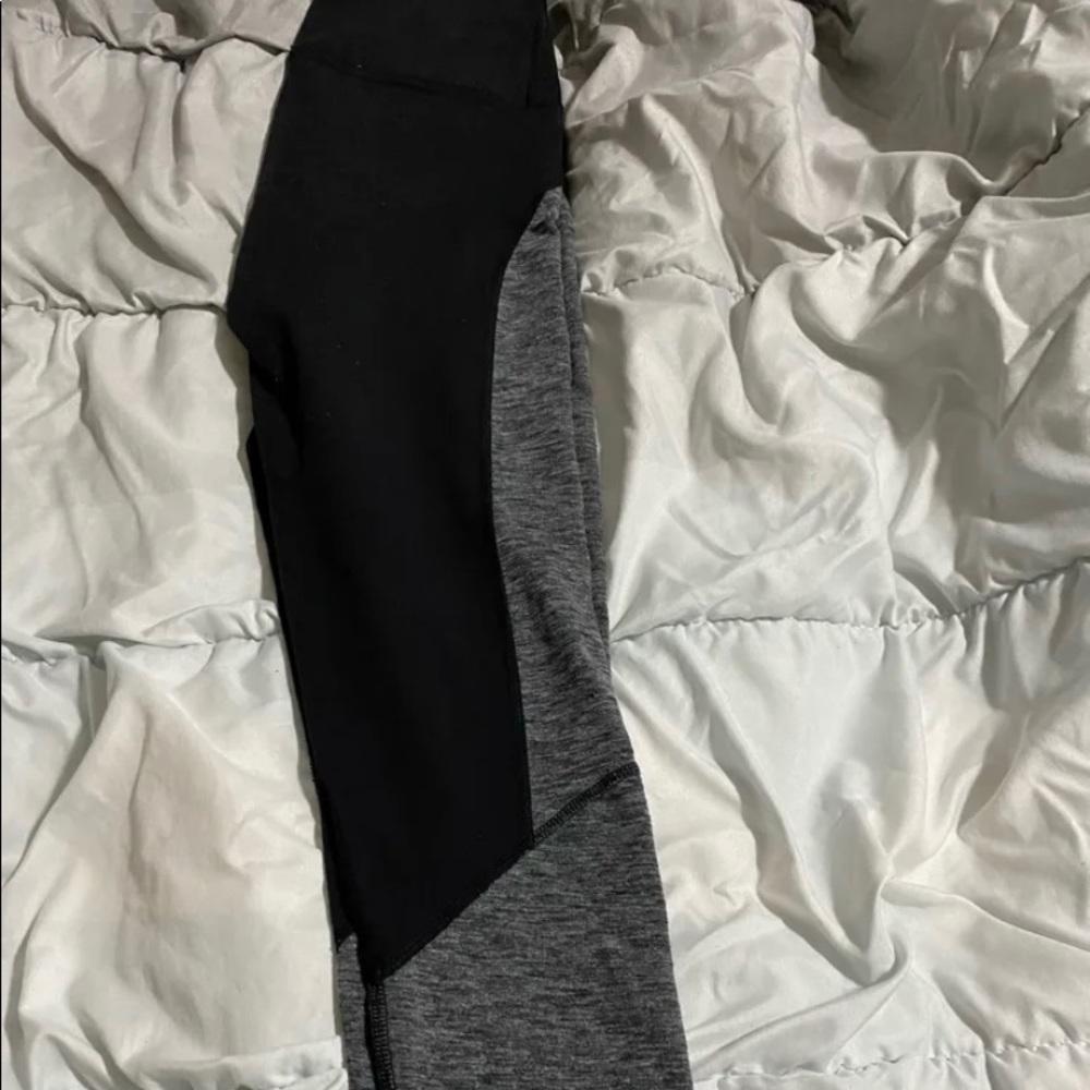 TNA leggings in size Small